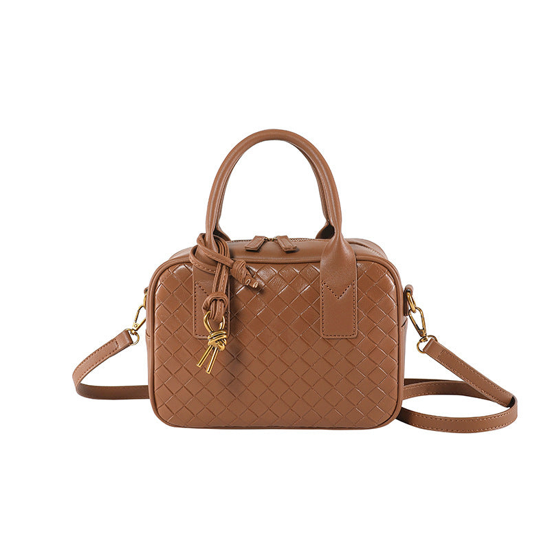 Маленькая квадратная сумка для поездок на работу