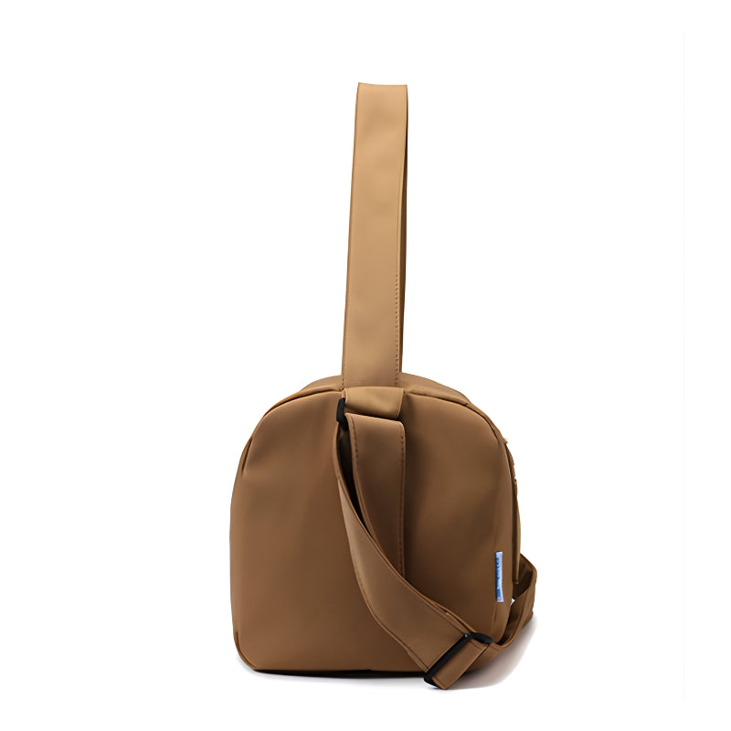 Ыңғайлы және кең duffel сөмке