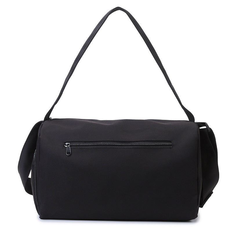 Ыңғайлы және кең duffel сөмке