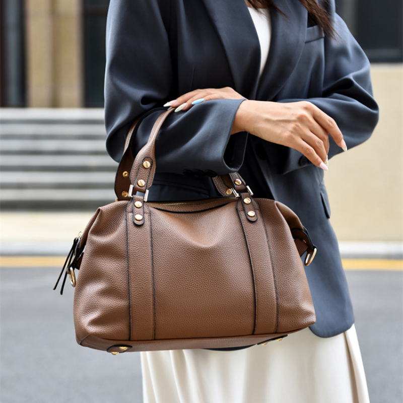 Классическая женская сумка Бостон
 в стиле ретро